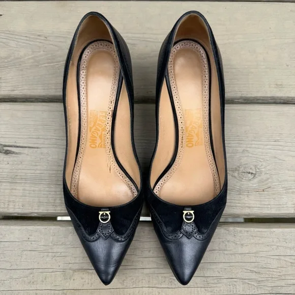 Salvatore Ferragamo Neissa pumps in black suede and leather shoes size 7.5 B - Picture 7 of 16